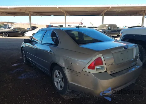 2009 Ford Fusion Se z USA, uszkodzony, nr VIN 3FAHP07Z19R165397